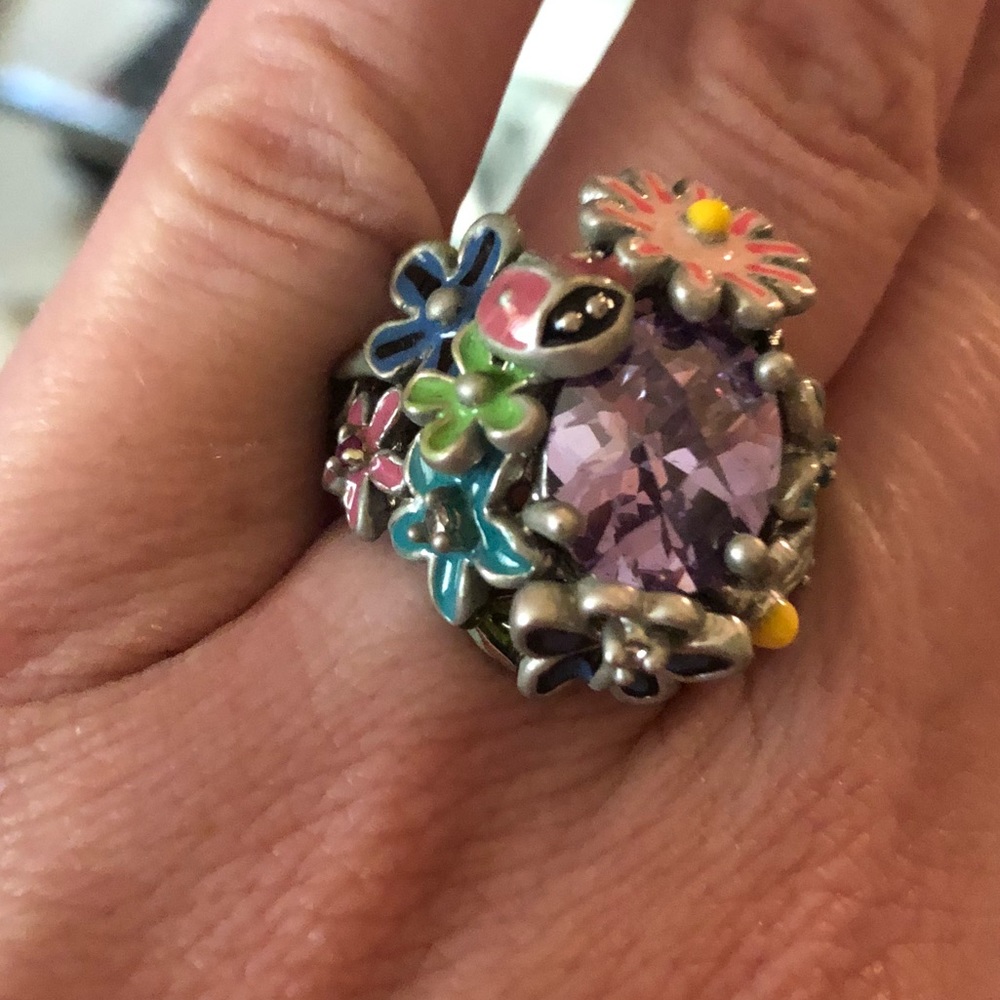 Size 8 Fashion ring